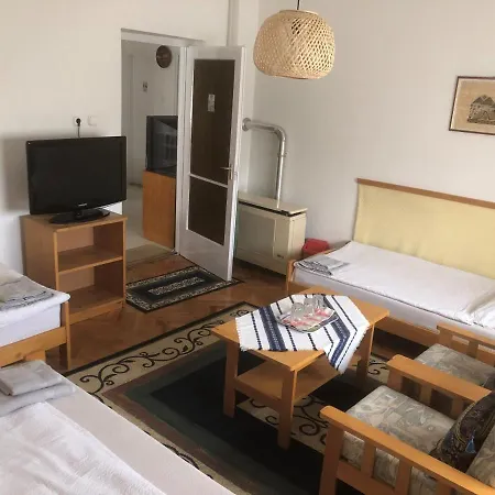 Kertesz Rozsa Vendeghaz Pensjonat Nagykanizsa